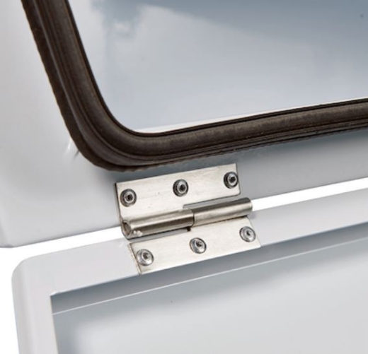 Picture of PARAMOUNT TAPERED UNDER TRAY STEEL TOOLBOX - RIGHT OF WHEEL - WHITE (750L X 260W X 405H)