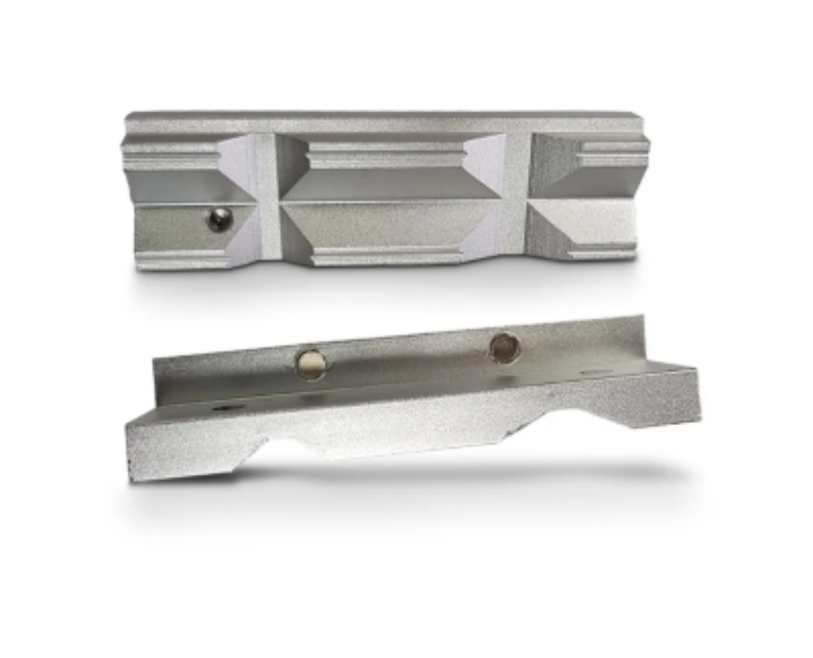Picture of DAWN 150MM 6" ALUMINIUM SOFT VICE JAWS W/ MAGNETIC MULTIGRIP PAIR